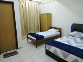 Homestay Kuala Terengganu near Batu Burok, Hospital HSNZ, KTCC Mall, Drawbridge D